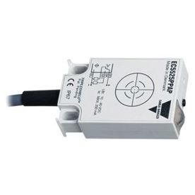 Kapazitiver 25mm Sensor - 200mA | 50Hz | 40V - IP67 | M12 | 4-polig - Bündige & Nicht-bündige Montage